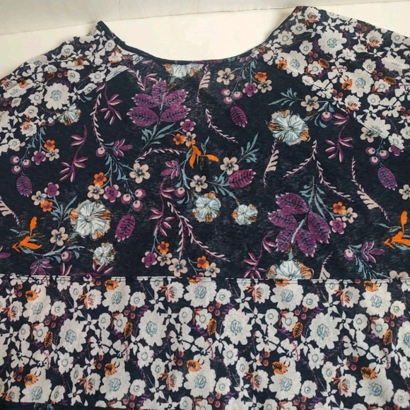 Free People Isabelle Floral Tunic Top Oversized White Blue Purple Blouse S - Picture 15 of 16